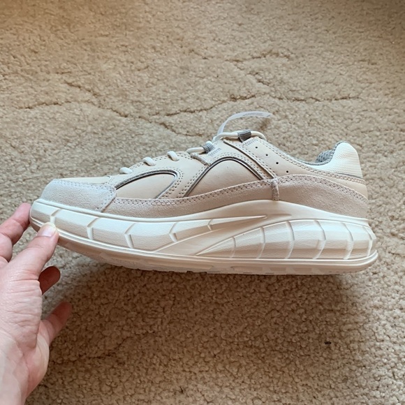 🆕 UGG Westside Weather Low Trainer Creme Leather Sneakers, Waterproof Features - Picture 4 of 10